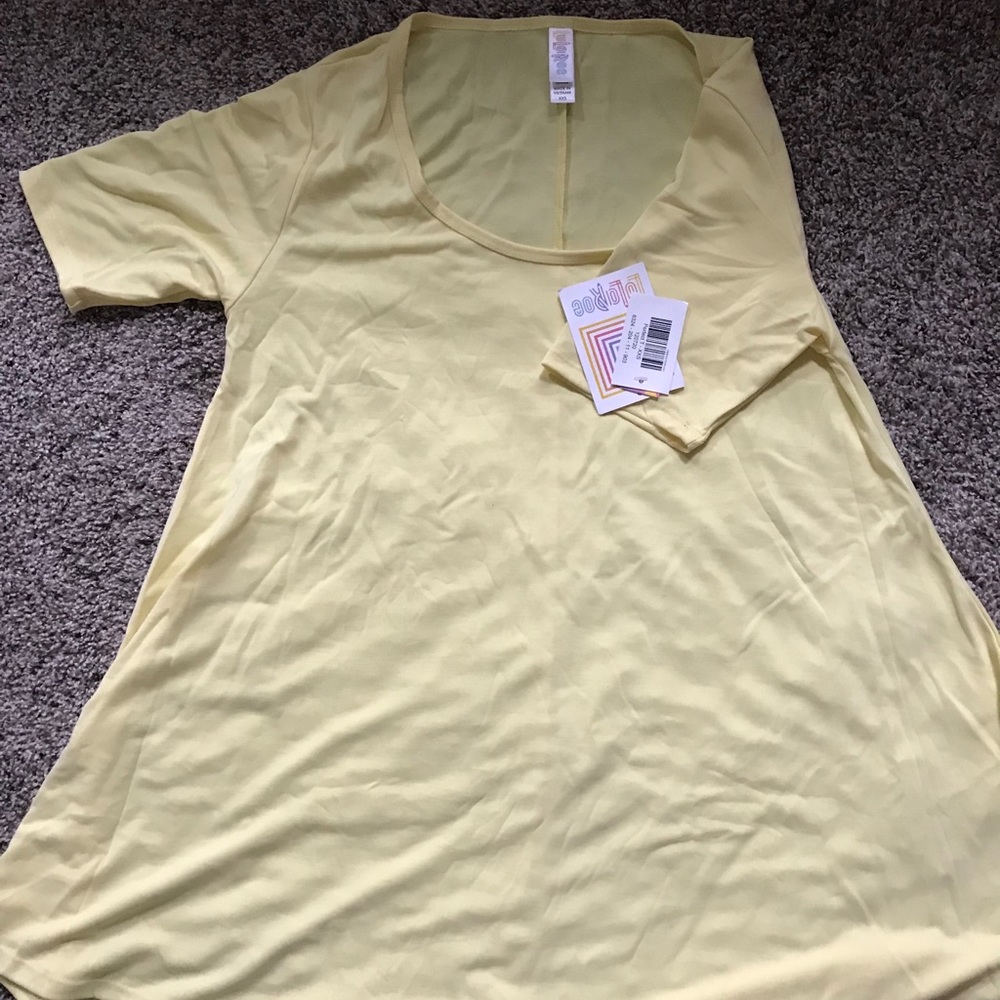 Lularoe Perfect tee